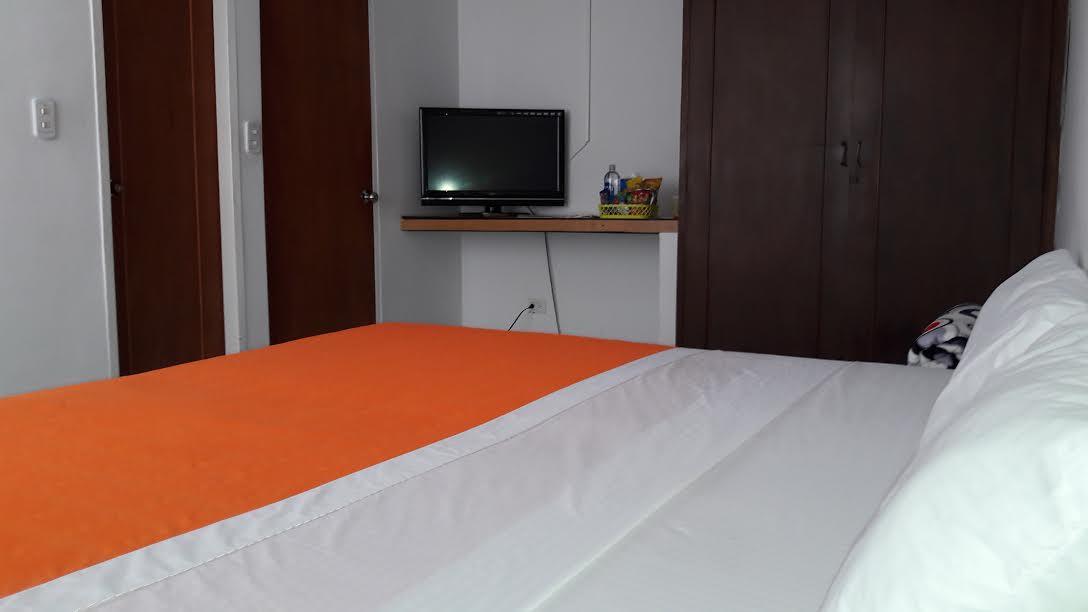 Hostal Deluxe Santander Манісалес Екстер'єр фото