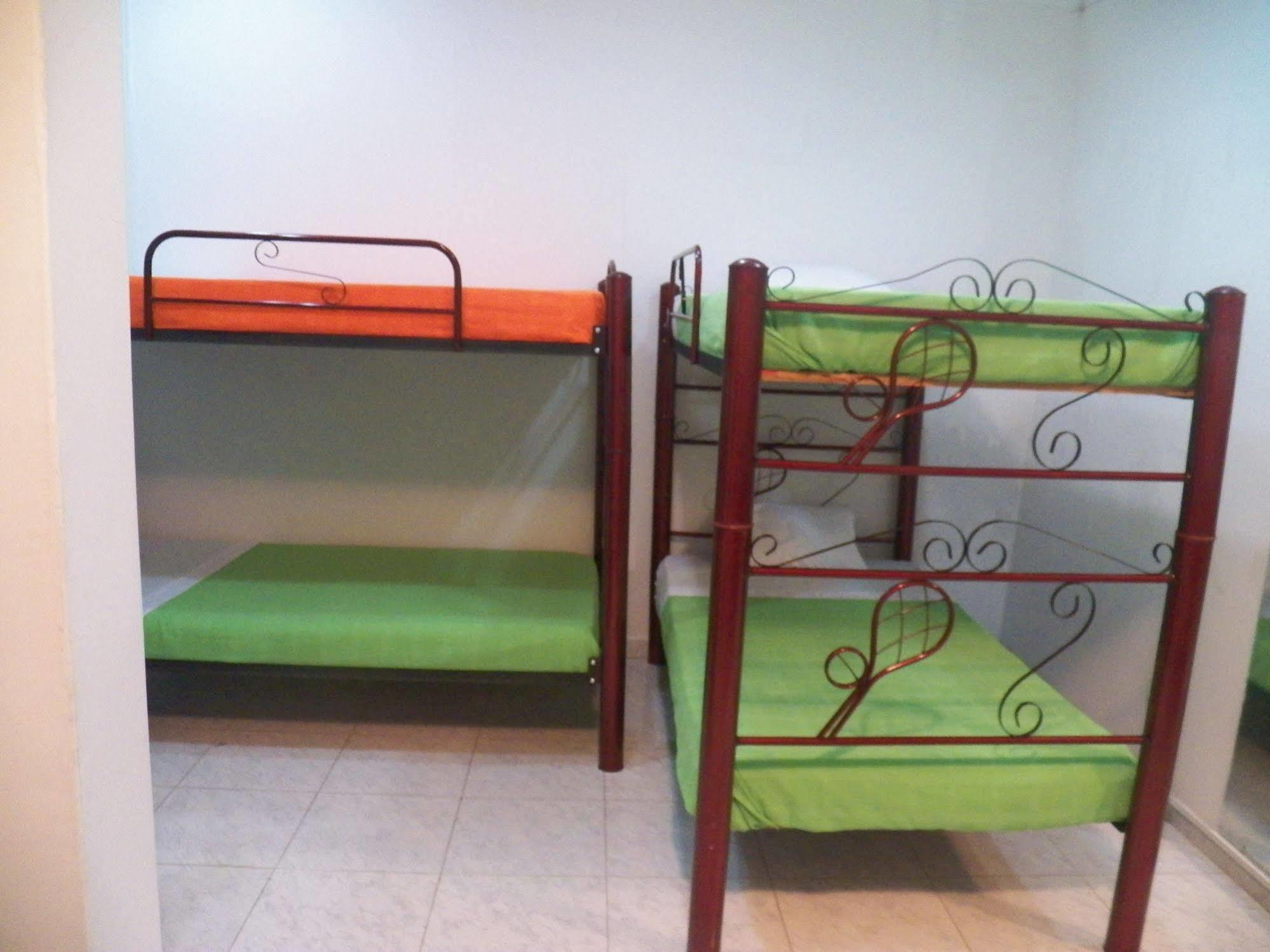 Hostal Deluxe Santander Манісалес Екстер'єр фото